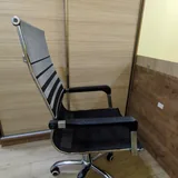 Офисное кресло 2