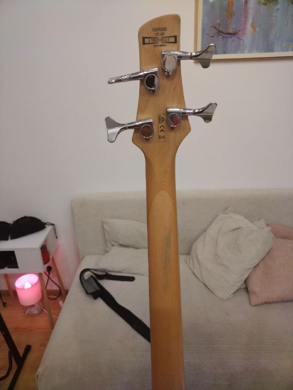 Бас гитара Ibanez GSR200 3
