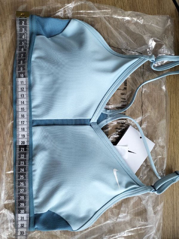 Женский спортивный топ Nike размер М 4